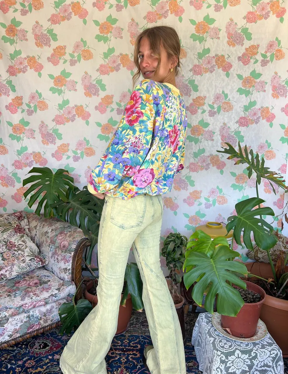 90's Yellow Flower Sweatshirt