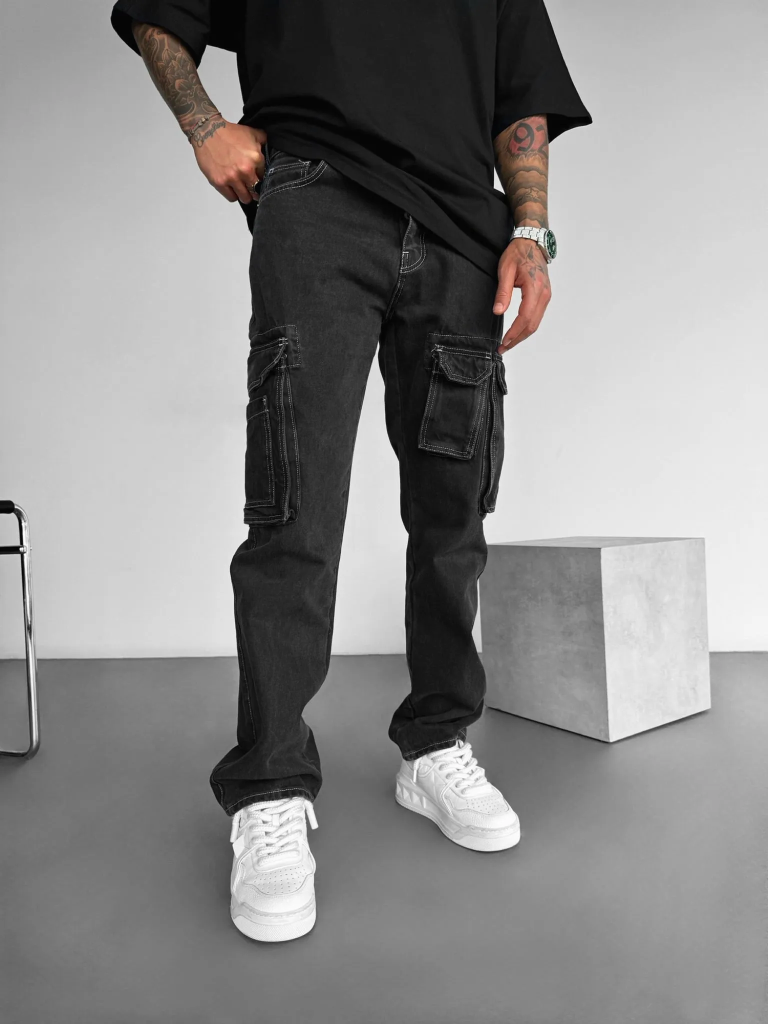 Baggy Cargo Jeans with Pockets - Black