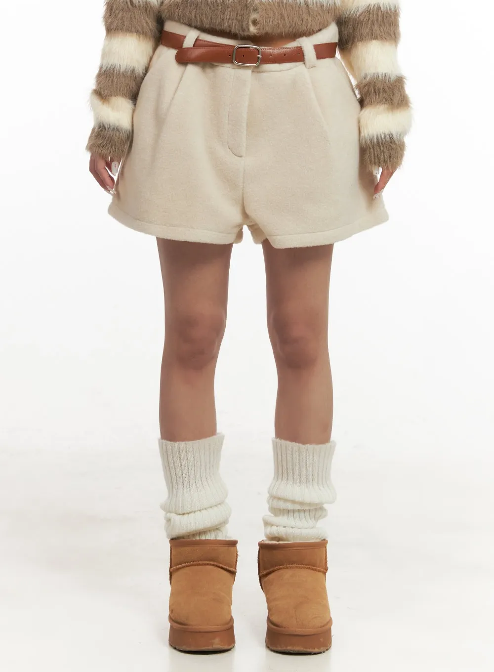 Cashmere-Blend Wide-Fit Shorts CJ507