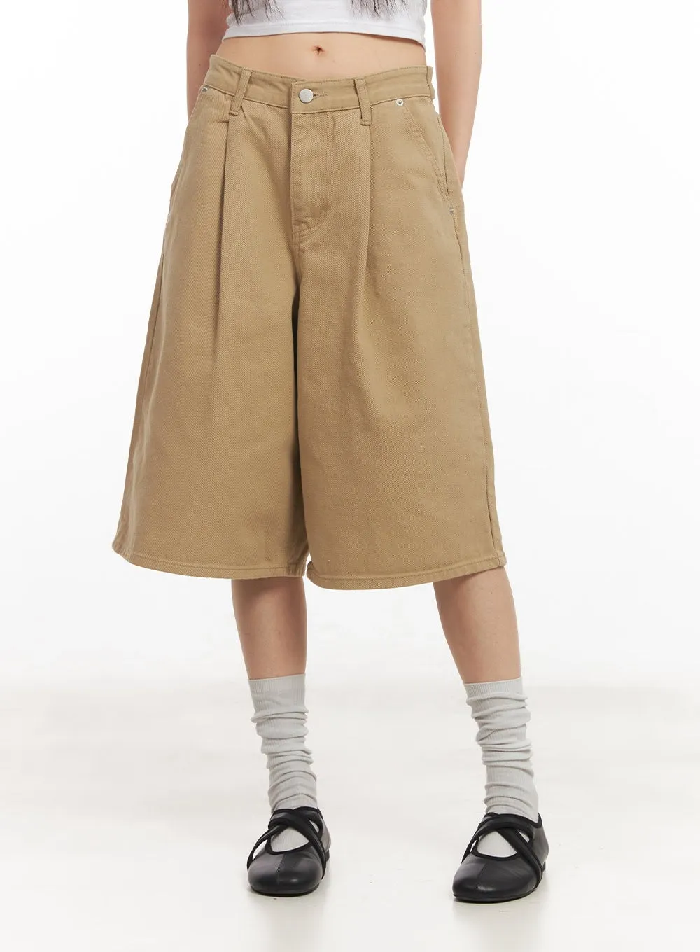 Cotton Pintuck Wide-Fit Shorts CA523