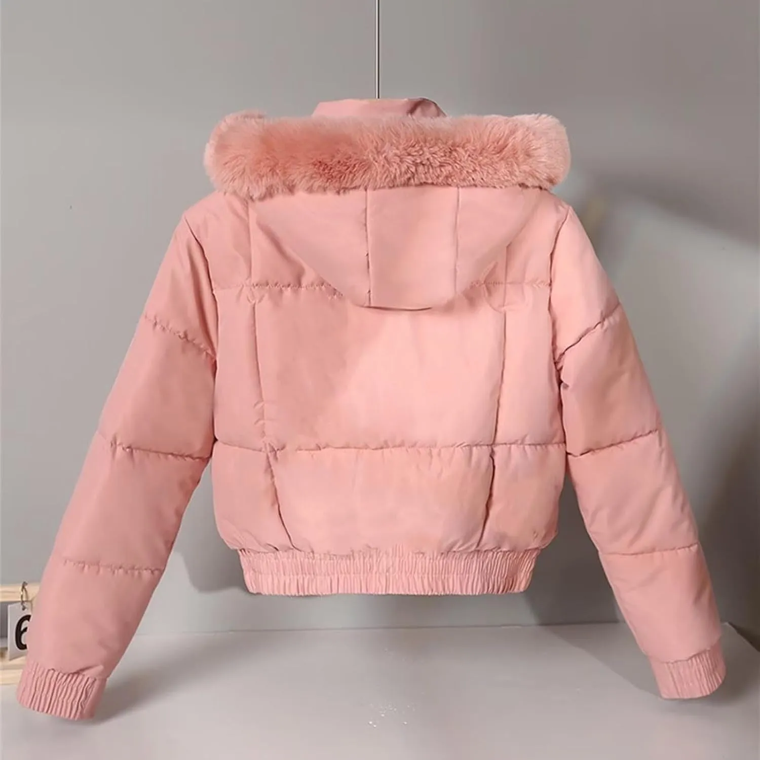 Womens Trendy Winter Jackets Casual Crop Quilted Puffer Coat Light Weight Long Sleeve Button Down Outerwear with Hood